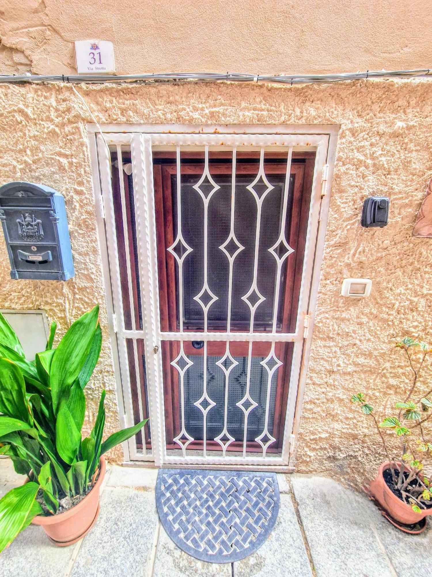 Casa Vacanza Castello Cagliari Exterior foto